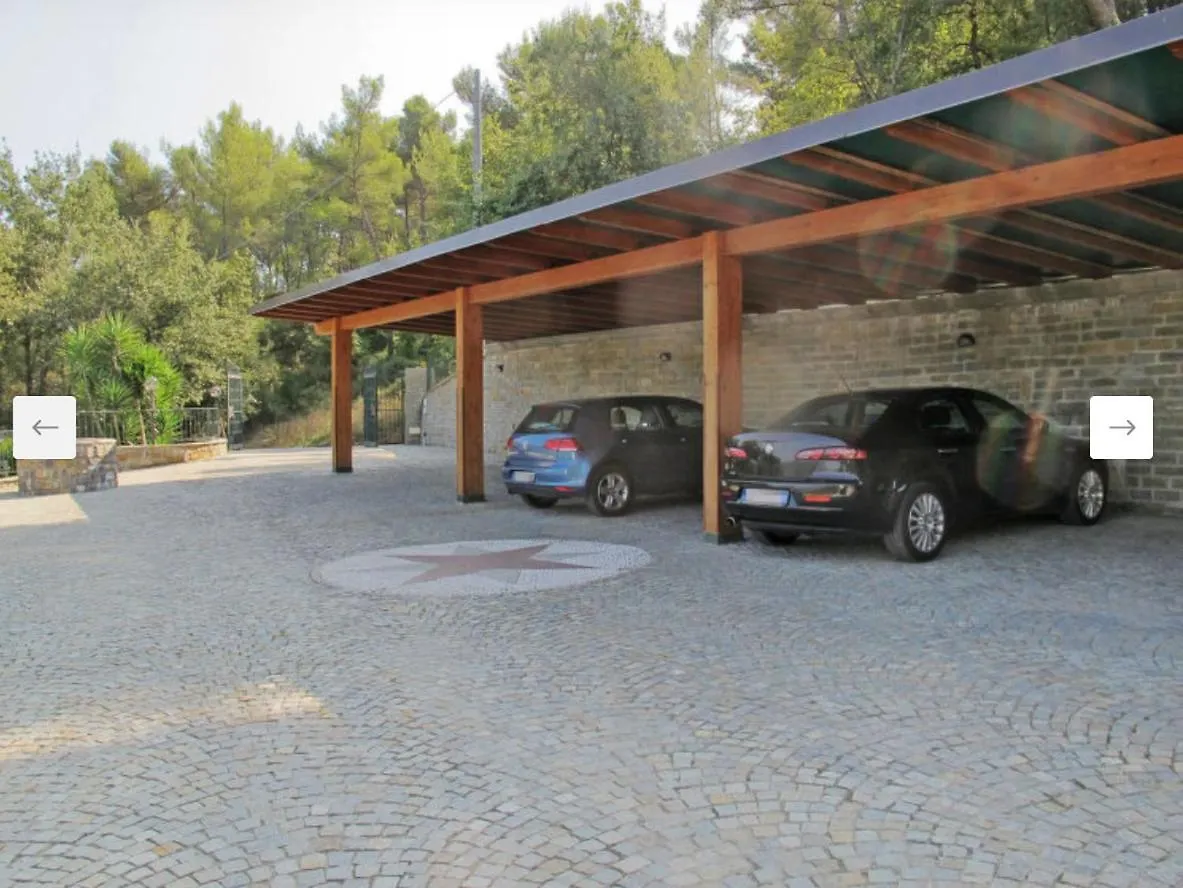 Villa Angela Borgo d'Oneglia 0*,